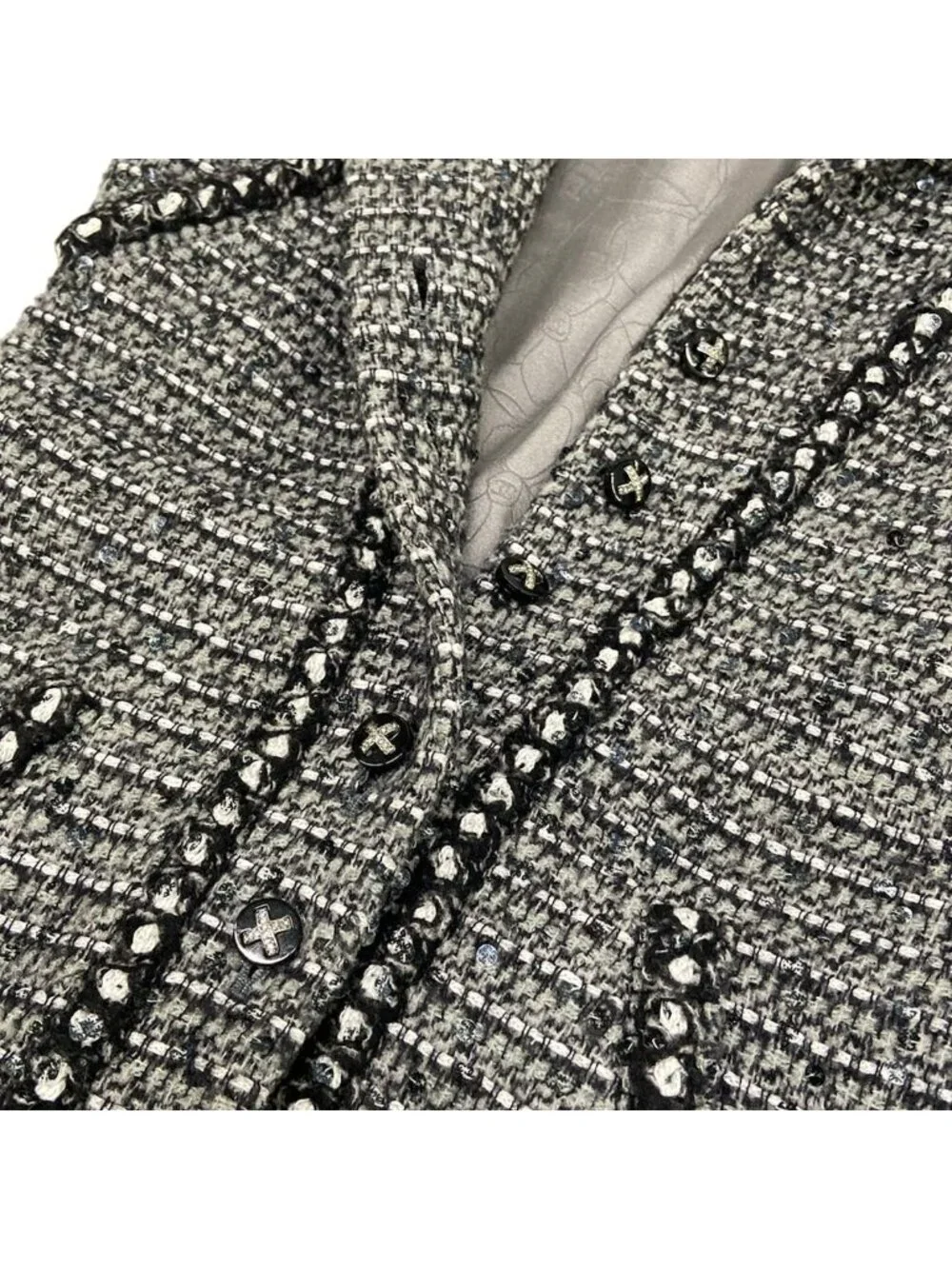 Chanel Jacket 34 S Gray Black White Long Sleeve Tweed Sequin Rhinestone Autumn